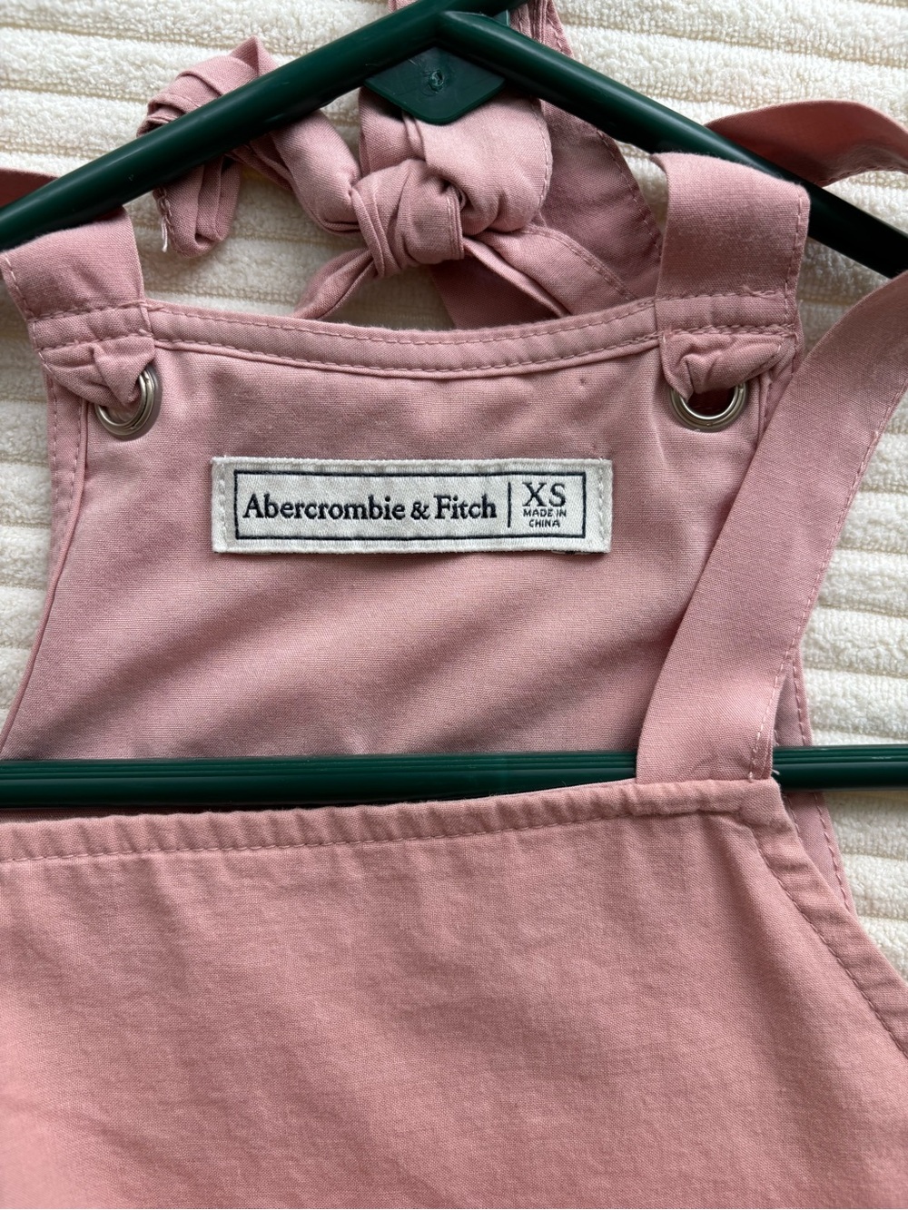 Abercrombie & Fitch Blush Pink Eyelet Embroidery Tie Back Crop Tank Top XS - Picture 8 of 10